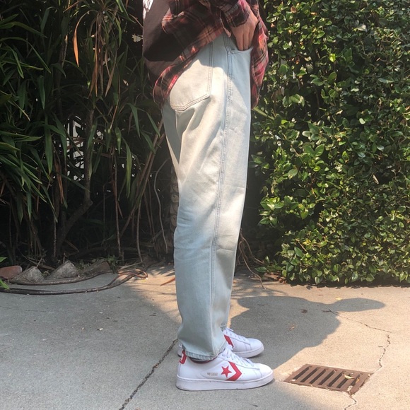 New UNIQLO Wide Fit Tapered Jeans - Picture 2 of 3